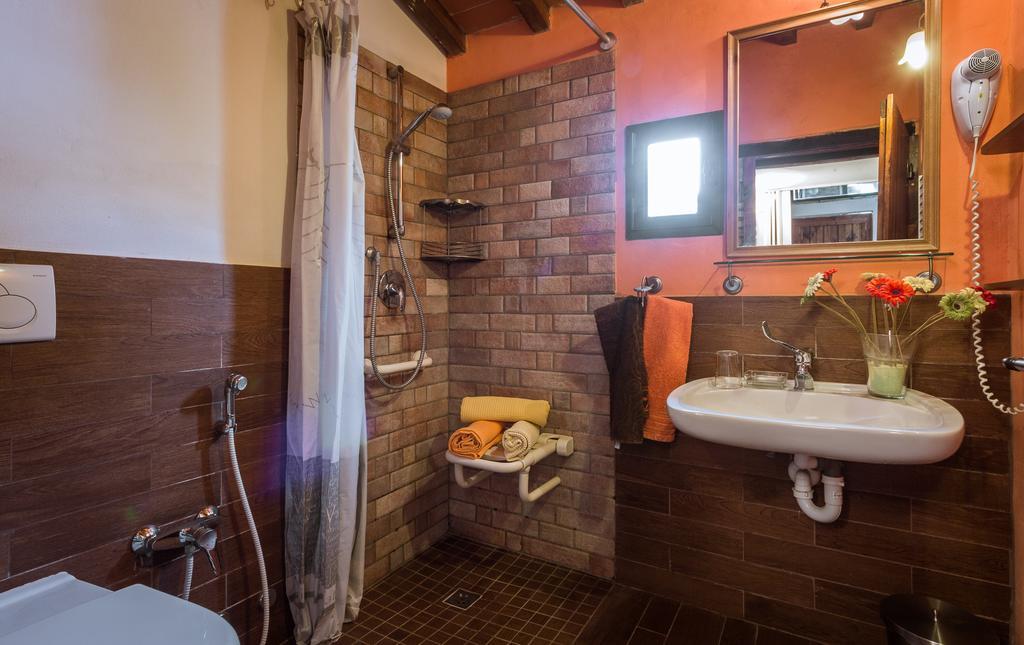 Agriturismo Verde Oliva Bagno A Ripoli Bagian luar foto